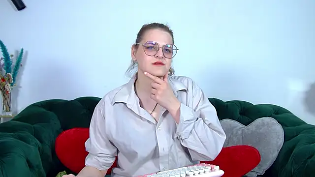 AlexaAvery online show from 23, 5, 2026