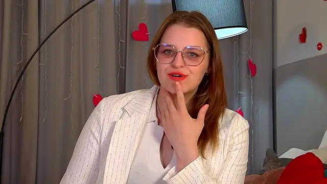 AlexaAvery online show from 11, 6, 2026