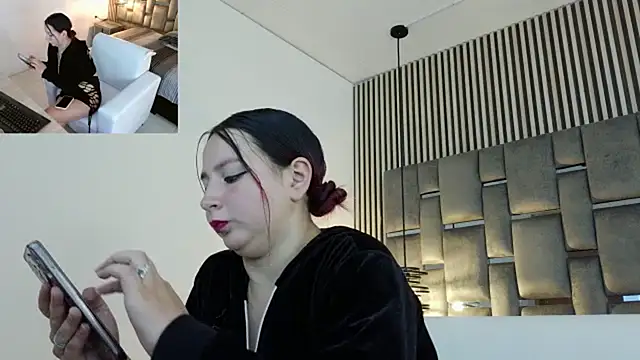 abigailthxx online show from 14, 5, 2026