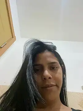 Saray queen1 online show from 11, 7, 2026