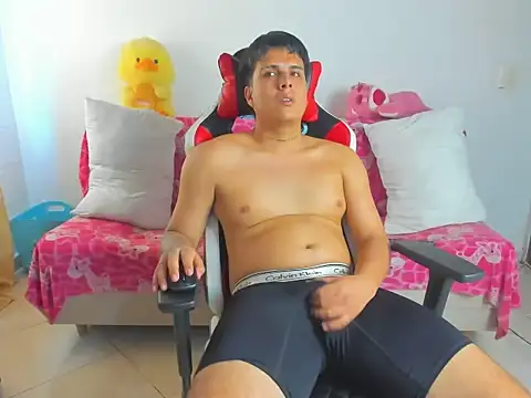 Snapshot of alexerdiego chatting on 15, 5, 2026 alexerdiego online show from 15, 5, 2026