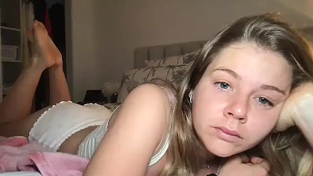 ellamae8 online show from 22, 5, 2026