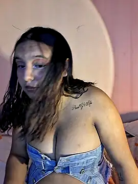 Dakota skyyy online show from 25, 5, 2026