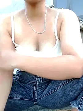 Snapshot of Mirra-a chatting on 6, 6, 2026 Mirra-a online show from 6, 6, 2026