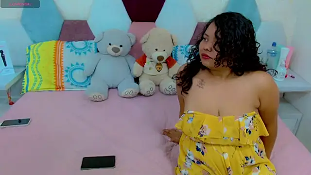 sexy duo girl online show from 28, 5, 2026