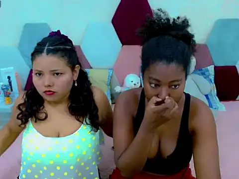sexy duo girl online show from 23, 5, 2026