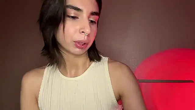Snapshot of JessiaRuezga chatting on 15, 5, 2026 JessiaRuezga online show from 15, 5, 2026