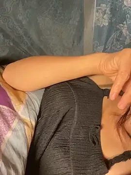 Snapshot of Linda-babyy chatting on 9, 6, 2026 Linda-babyy online show from 9, 6, 2026