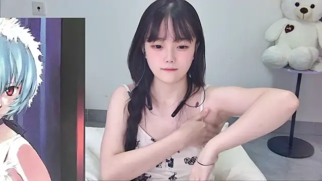 Evil-Bunny007 online show from 5, 6, 2026