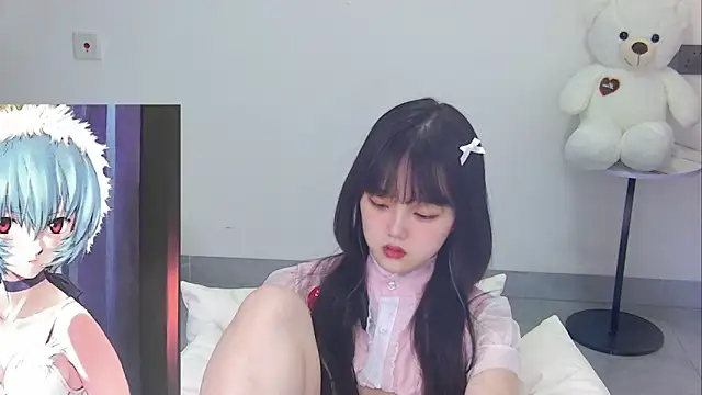 Evil-Bunny007 online show from 4, 6, 2026