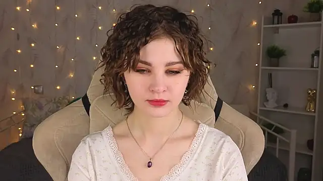 Kira  Fluffy online show from 31, 5, 2026