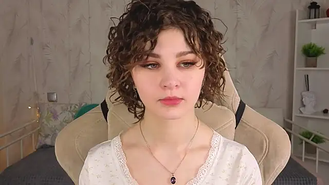 Kira  Fluffy online show from 30, 5, 2026