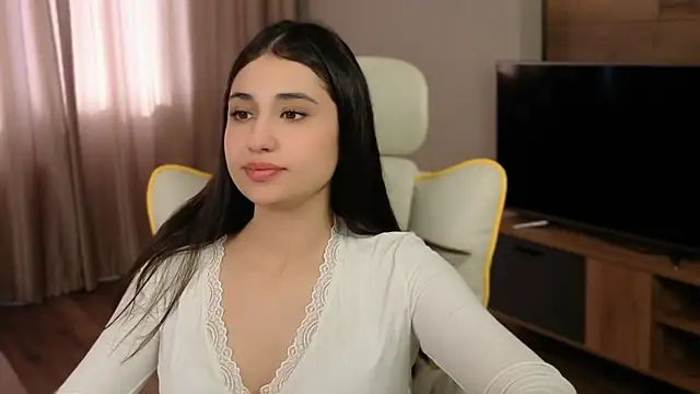 honeylanaa online show from 16, 5, 2026