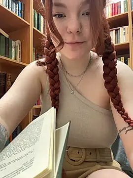 Snapshot of Baby__Fox chatting on 17, 6, 2026 Baby Fox online show from 17, 6, 2026