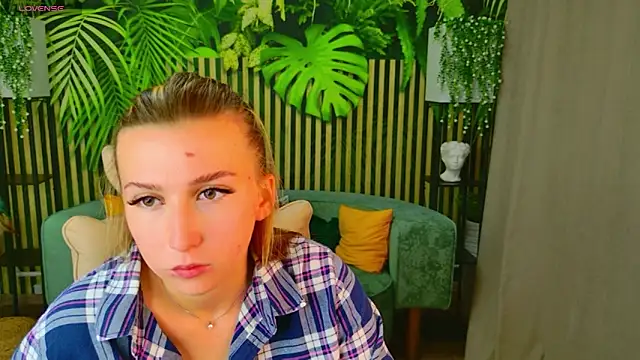 AliciaColon online show from 14, 5, 2026