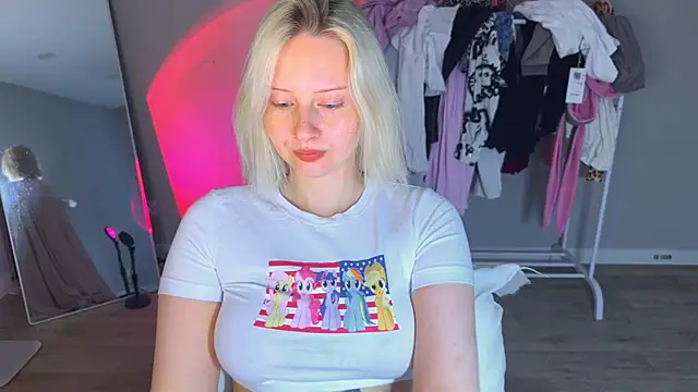 angelllisss online show from 28, 6, 2026