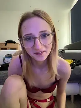 LauraundSteve  online show from 3, 6, 2026