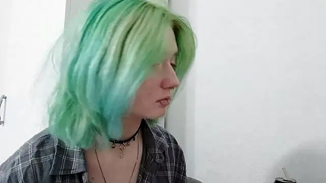 Snapshot of HunXena chatting on 24, 5, 2026 HunXena online show from 24, 5, 2026