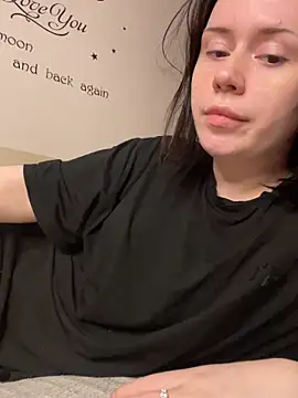Lilian Reed online show from 15, 5, 2026