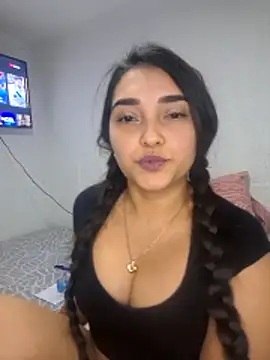 Winnifer leal online show from 19, 5, 2026