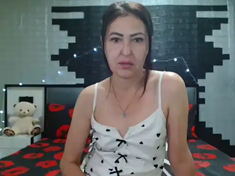 Snapshot of Ada_Vera chatting on 17, 6, 2026 Ada Vera online show from 17, 6, 2026