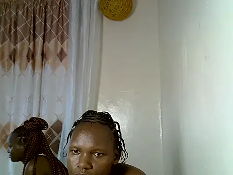 Snapshot of Sexxyfrey chatting on 11, 6, 2026 Sexxyfrey online show from 11, 6, 2026