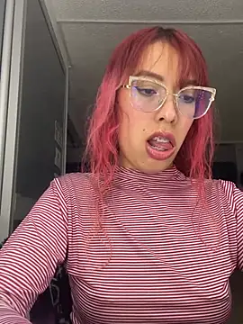 Snapshot of MeraSecretXXX chatting on 19, 6, 2026 MeraSecretXXX online show from 19, 6, 2026