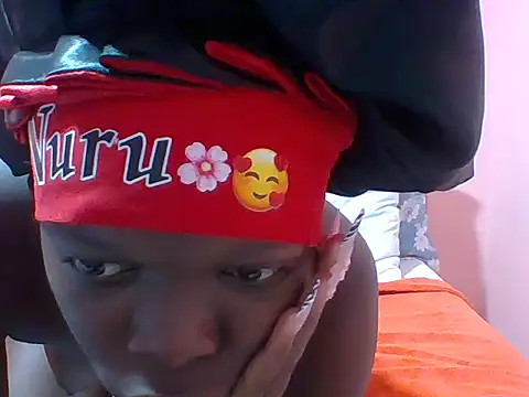 Snapshot of shantell_1 chatting on 17, 5, 2026 shantell 1 online show from 17, 5, 2026