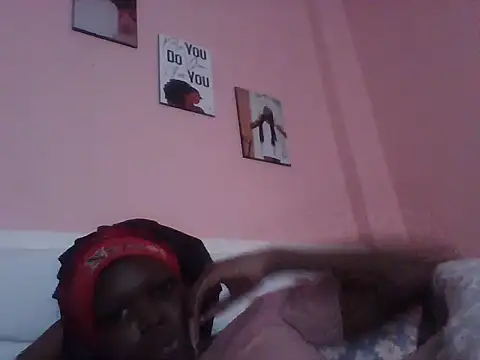 Snapshot of shantell_1 chatting on 29, 5, 2026 shantell 1 online show from 29, 5, 2026