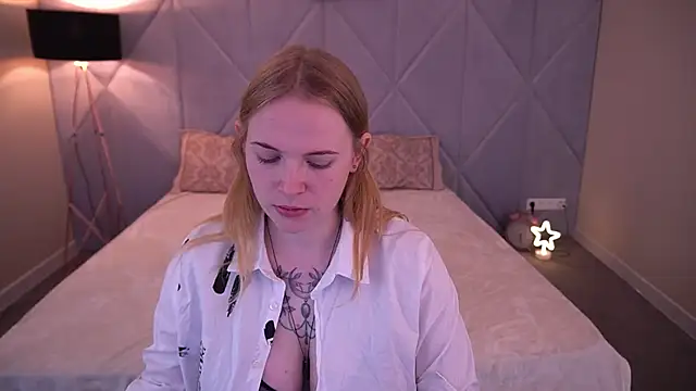 NikkyReyyy online show from 28, 5, 2026