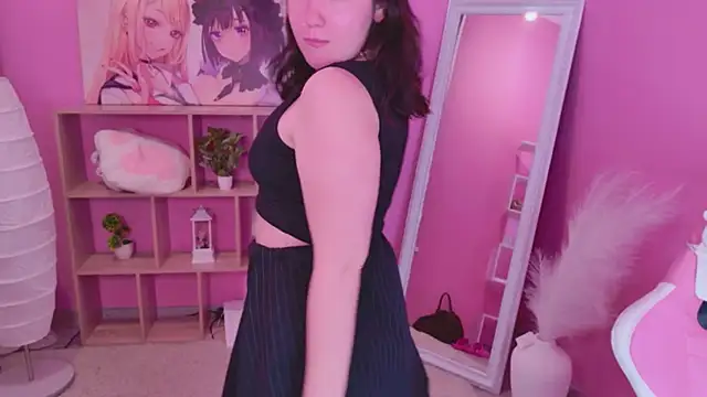Ariella  cute online show from 17, 5, 2026