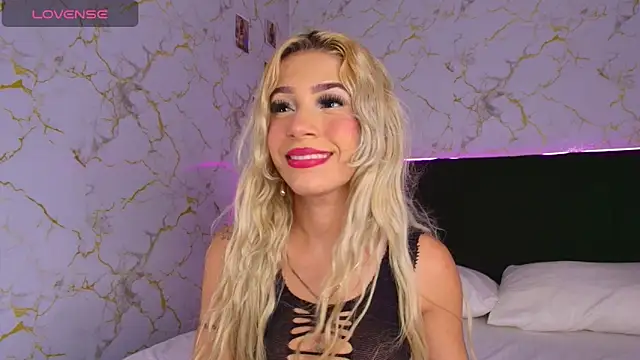 cinniaa  online show from 20, 6, 2026