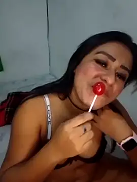 Scarlet 01  online show from 10, 6, 2026