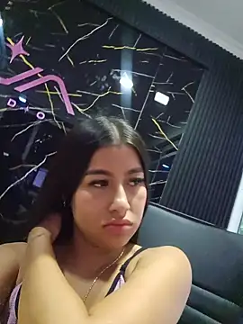 Luisa Madrid online show from 1, 6, 2026