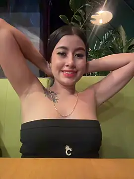 Luisa Madrid online show from 31, 5, 2026