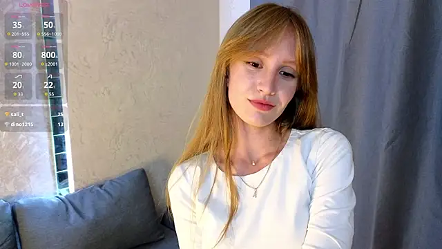DelinaVV online show from 13, 7, 2026