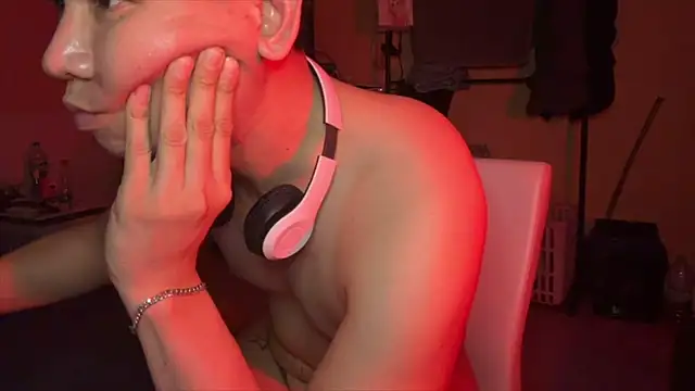 nattyxboi online show from 24, 6, 2026