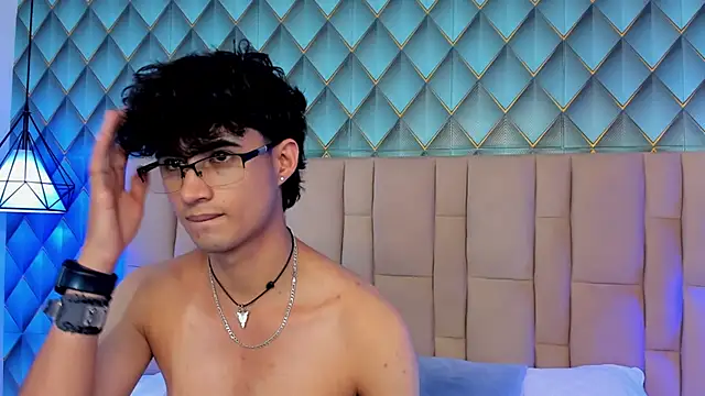 Sofia-Ethan online show from 26, 6, 2026