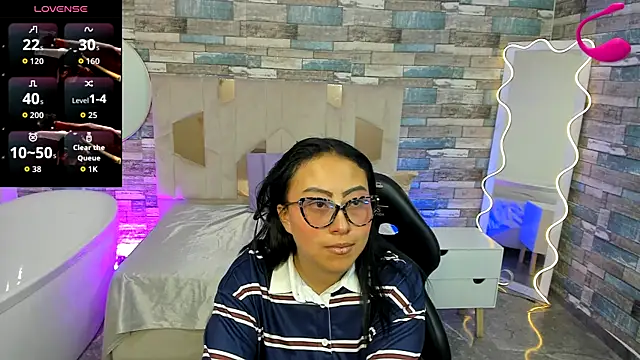 Amhira Tay online show from 11, 7, 2026