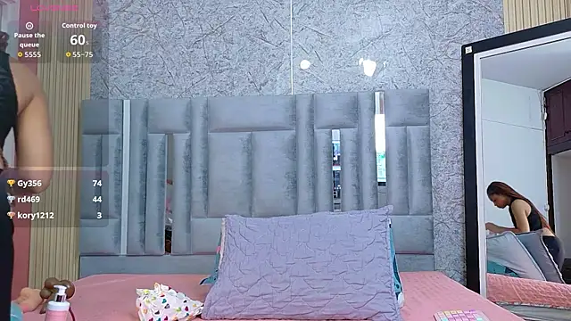 Snapshot of thinsamathagirl chatting on 14, 6, 2026 thinsamathagirl online show from 14, 6, 2026