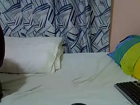 sexy lenah22 online show from 25, 5, 2026