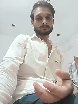 sevenskyes model online show from 25, 5, 2026
