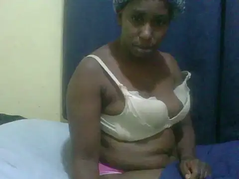 Snapshot of naughty-slender chatting on 30, 5, 2026 naughty-slender online show from 30, 5, 2026