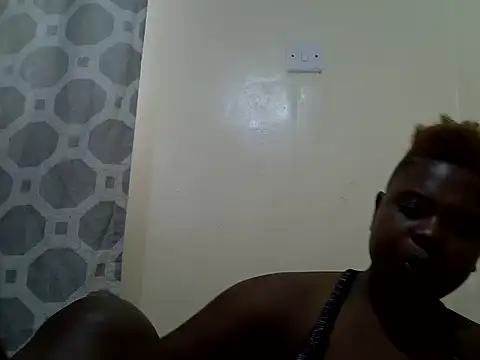 Snapshot of queentashana chatting on 10, 6, 2026 queentashana online show from 10, 6, 2026