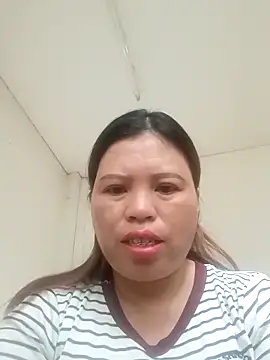 -Yeyi- online show from 4, 6, 2026