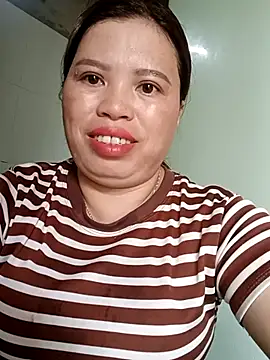 -Yeyi- online show from 18, 6, 2026