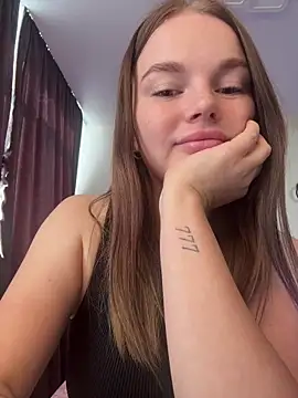 Snapshot of MissMaryXX chatting on 30, 6, 2026 MissMaryXX online show from 30, 6, 2026