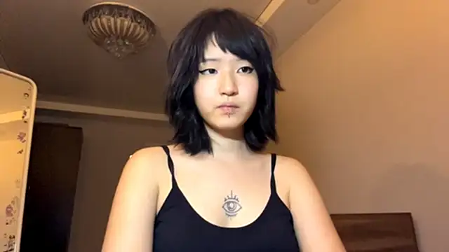 Snapshot of neonami chatting on 16, 6, 2026 neonami online show from 16, 6, 2026