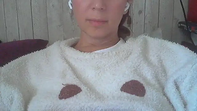 Bella--White online show from 18, 5, 2026
