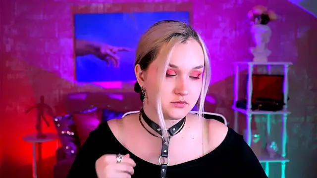 ViolettWoods online show from 29, 5, 2026
